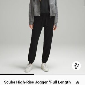 Lululemon Scuba Jogger Black size 6
